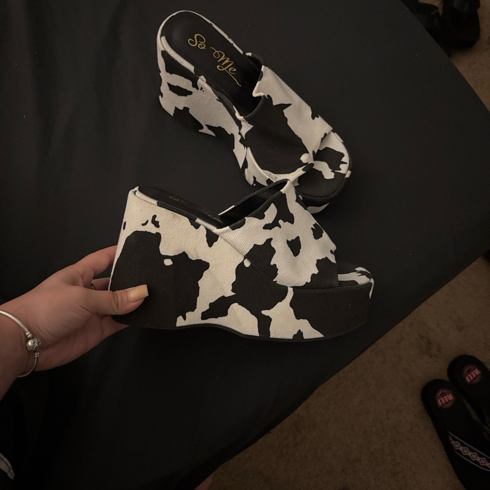 So Me Cow Print Platform Shoes
